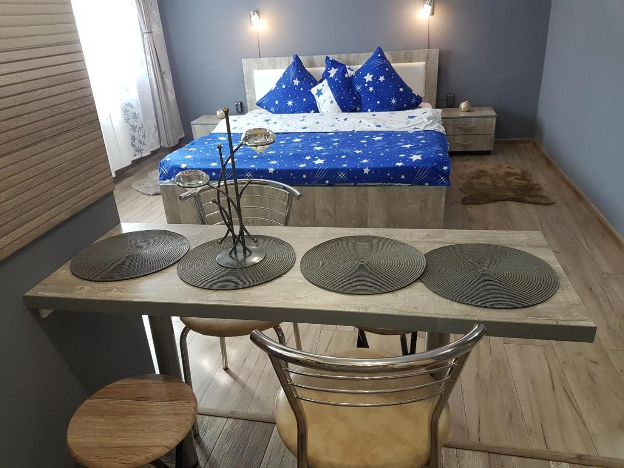 Garsoniera Paco Baile Felix Apartment Bagian luar foto