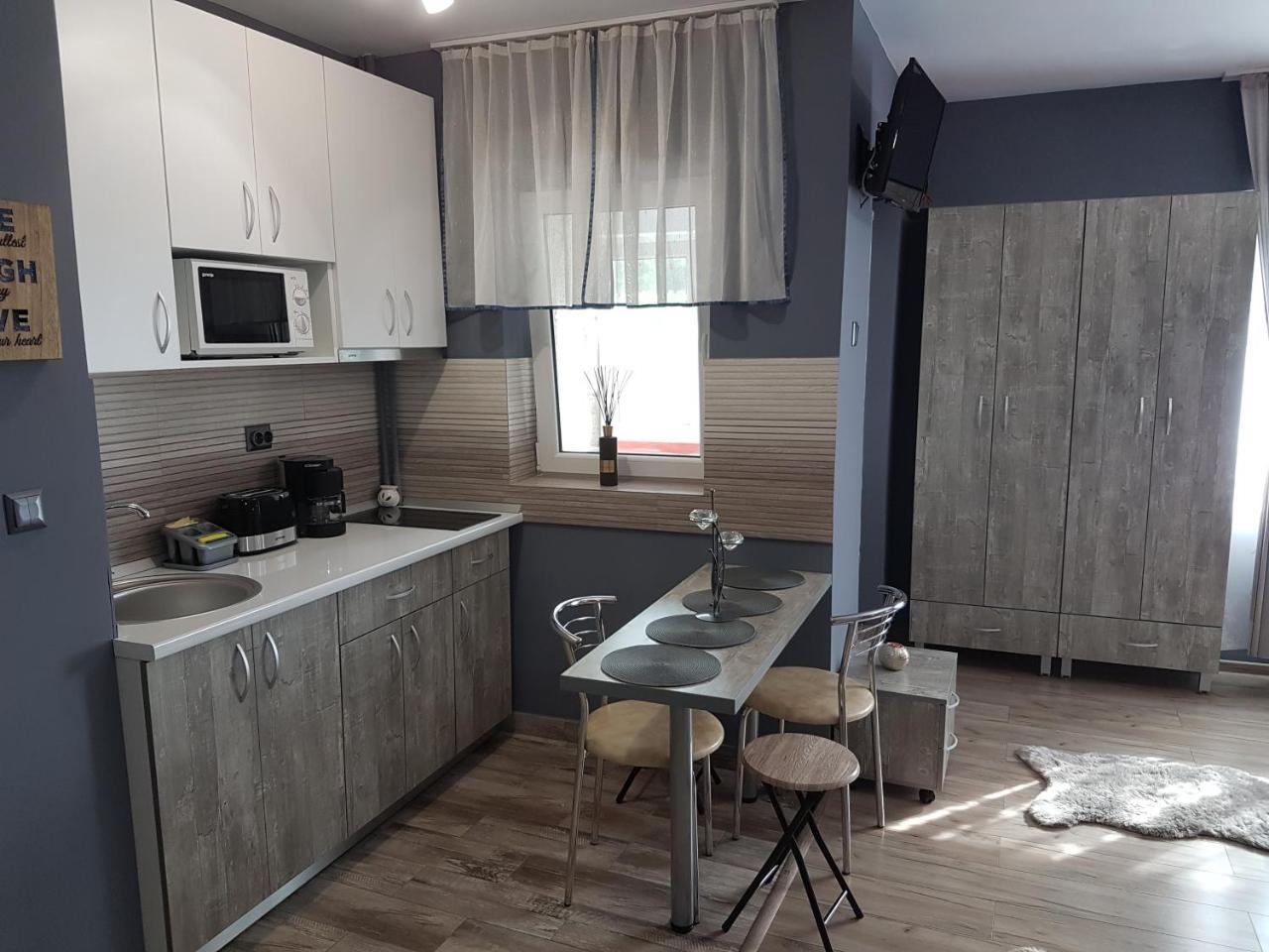 Garsoniera Paco Baile Felix Apartment Bagian luar foto